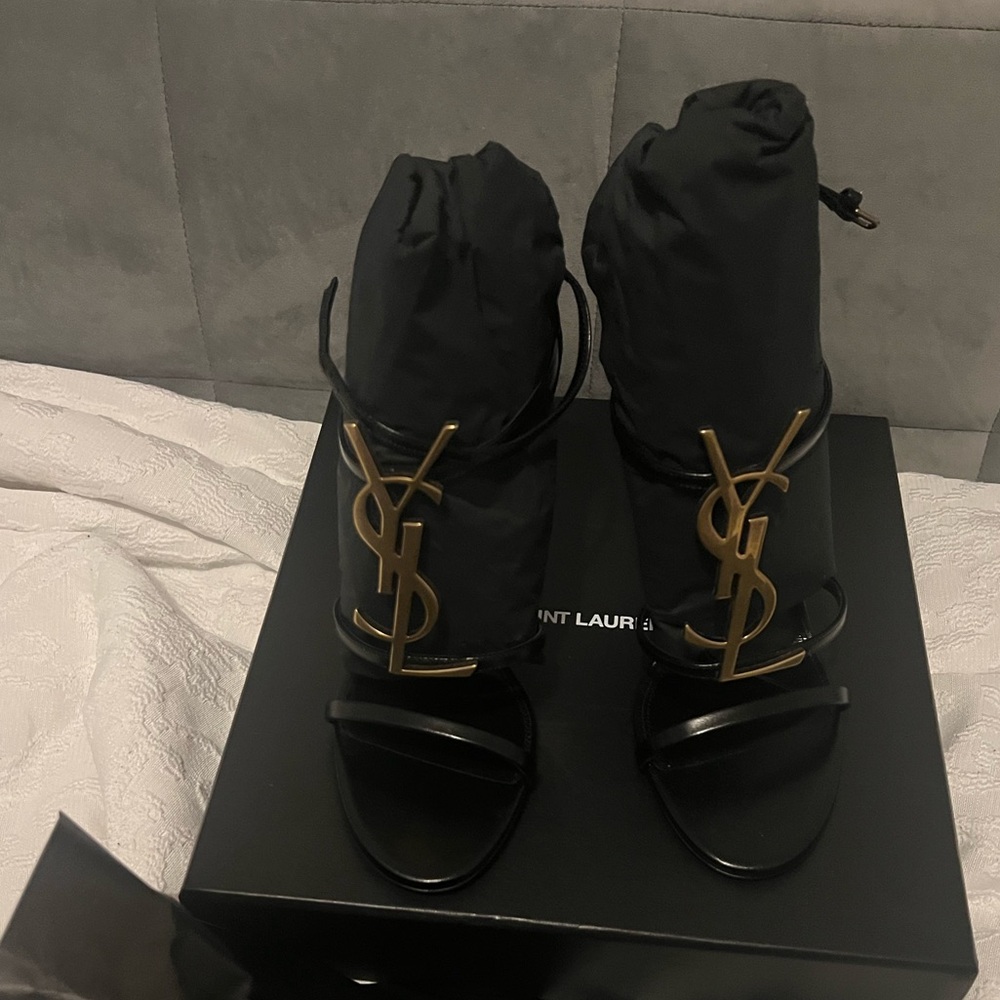 YSL CASSANDRA 100 BRAND NEW